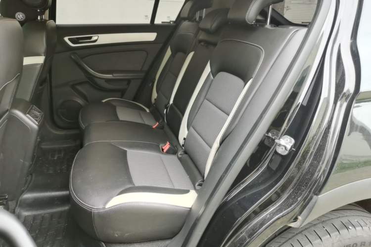Used Qoros 5 2017 1.6T Automatic Prestige Model Left Rear Seat