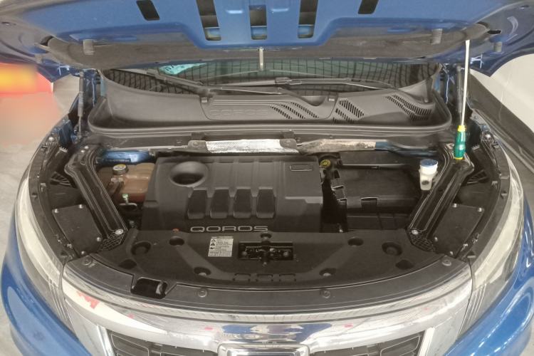 Used Qoros 5 2017 1.6T Automatic Prestige Model Engine Bay