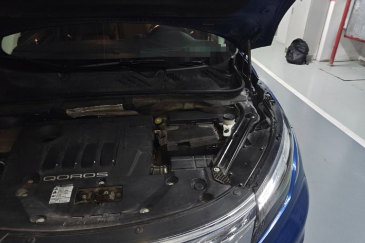 Used Qoros 5 2017 1.6T Automatic Flagship Model Engine Bay Left