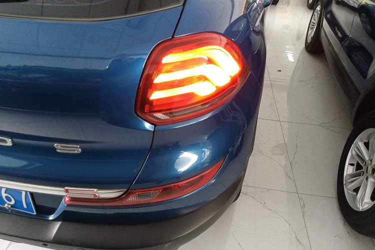 Used Qoros 5 2017 1.6T Automatic Leading Model Exterior 3
