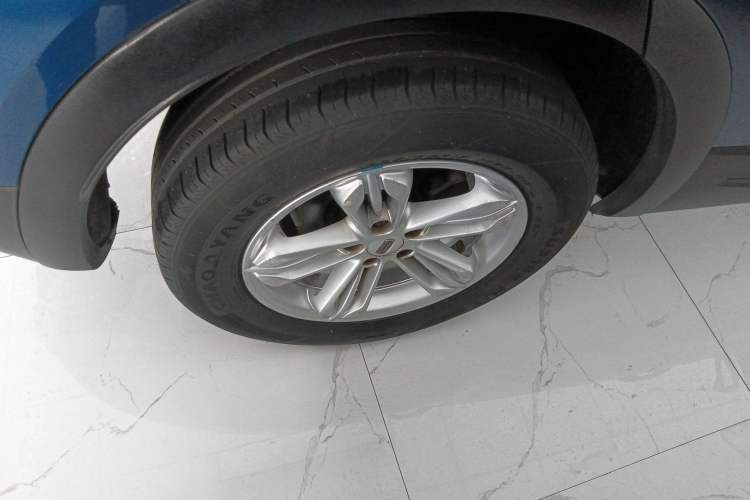 Used Qoros 5 2017 1.6T Automatic Leading Model Exterior 5