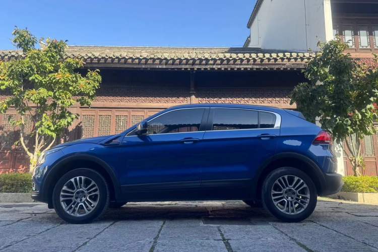 Used Qoros 5 2017 1.6T Automatic Prestige Model Exterior 5