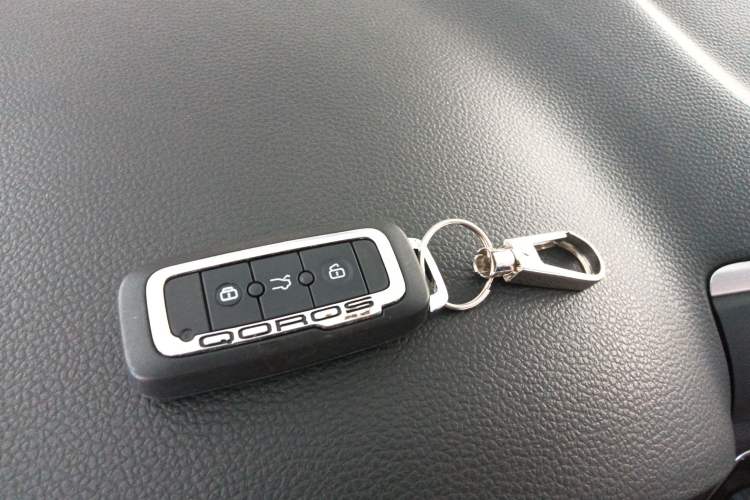 Used Qoros 5 2017 1.6T Automatic Leading Model Interior 1