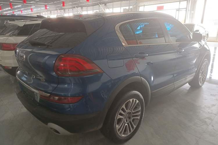 Used Qoros 5 2017 1.6T Automatic Prestige Model Rear Right 45 Deg