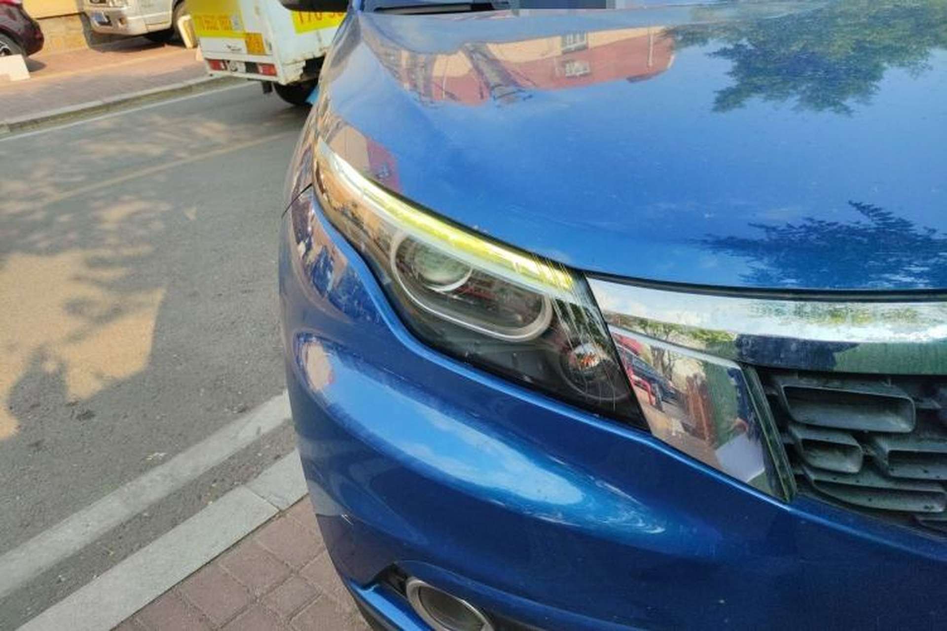 Used Qoros 5 2017 1.6T Automatic Prestige Model Right Front Headlight