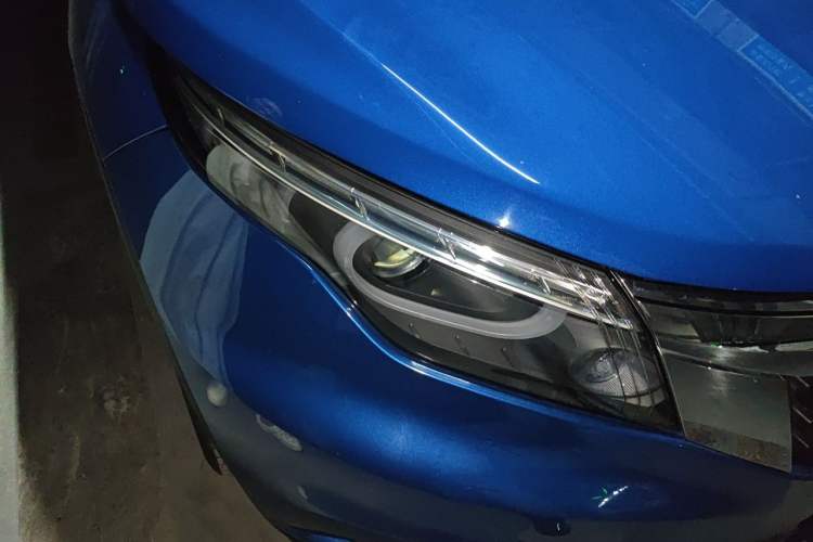 Used Qoros 5 2017 1.6T Automatic Flagship Model Right Front Headlight