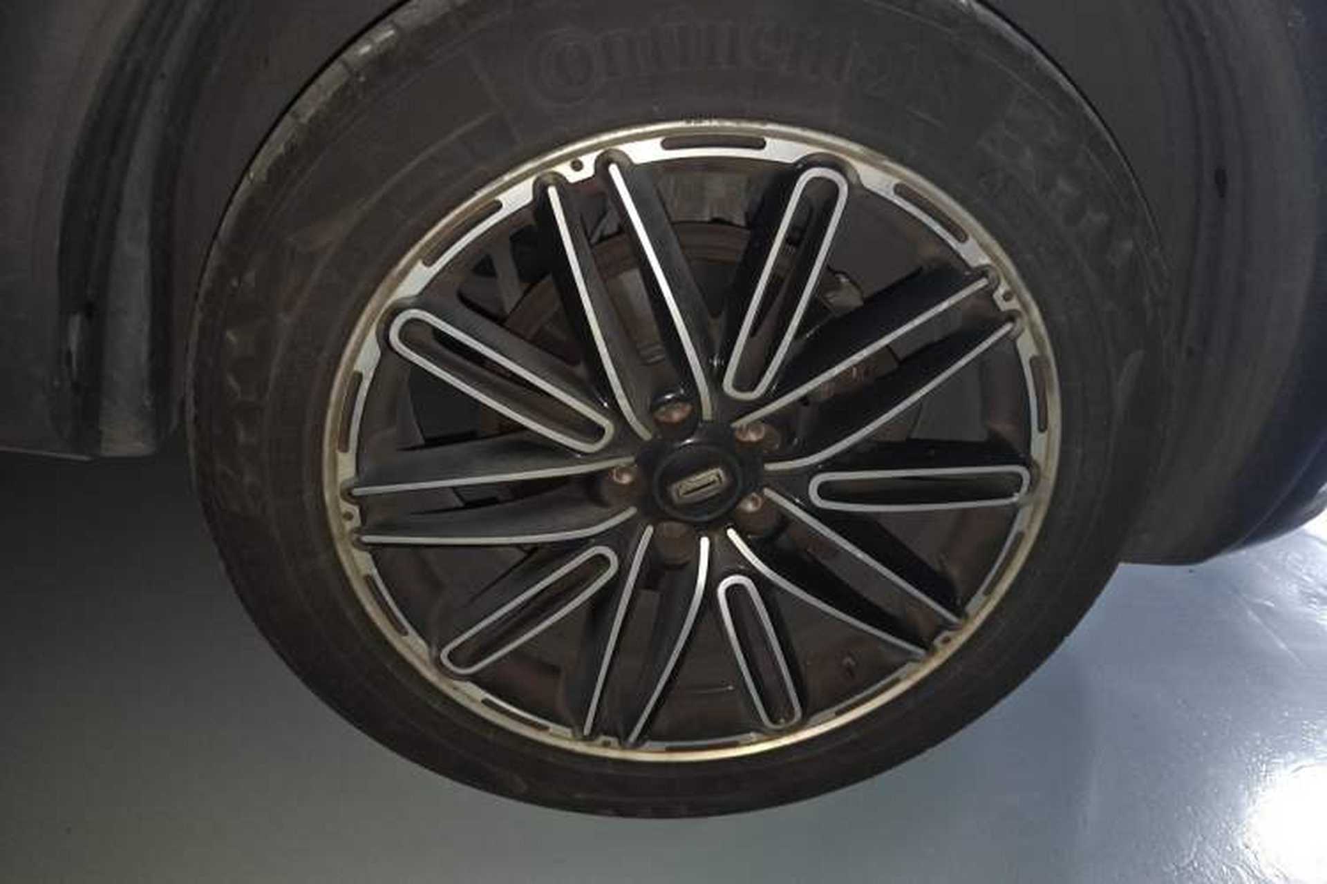 Used Qoros 5 2017 1.6T Automatic Flagship Model Right Front Wheel Hub
