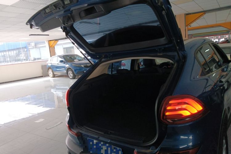 Used Qoros 5 2017 1.6T Automatic Leading Model Trunk