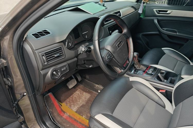 Used Qoros 5 2017 1.6T Automatic Prestige Model Driver Seat