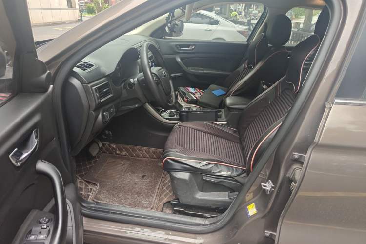 Used Qoros 5 2017 1.6T Automatic Leading Model Driver Seat