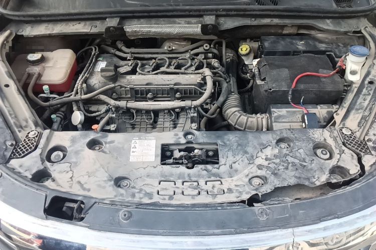 Used Qoros 5 2017 1.6T Manual Leading Model Engine Bay