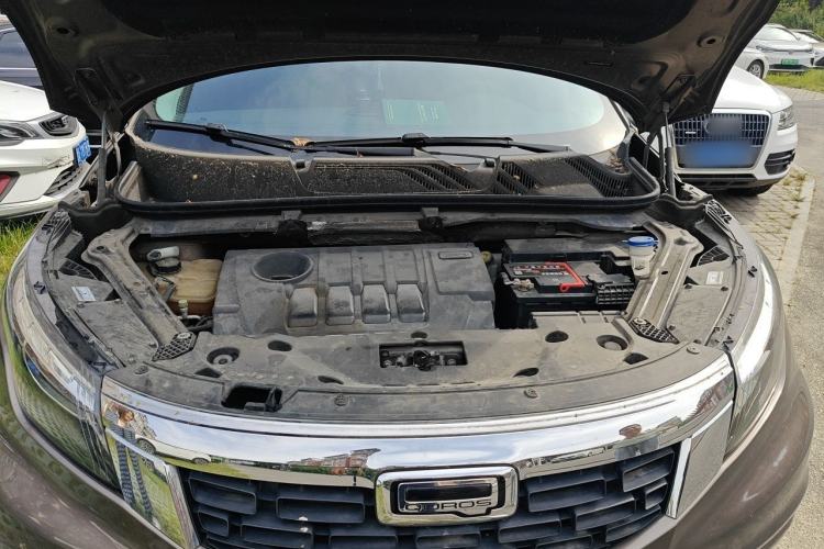 Used Qoros 5 2017 1.6T Automatic Prestige Model Engine Bay