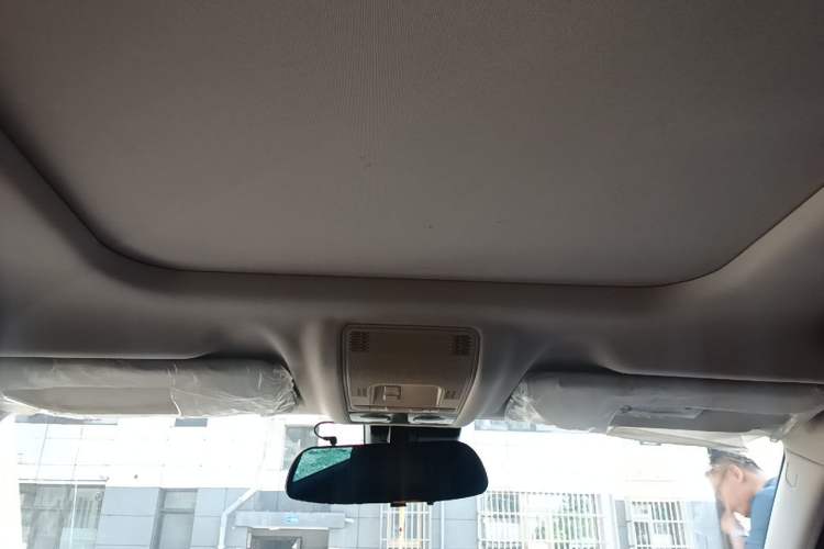 Used Qoros 5 2017 1.6T Manual Leading Model Headliner