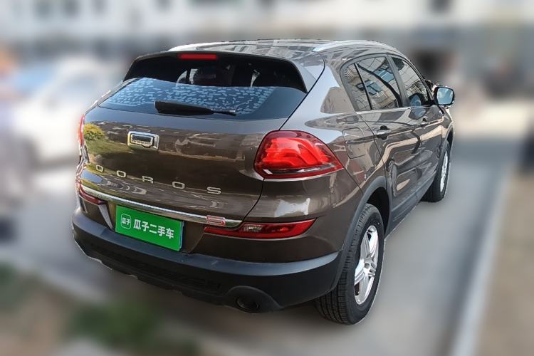 Used Qoros 5 2017 1.6T Manual Leading Model Rear Right 45 Deg