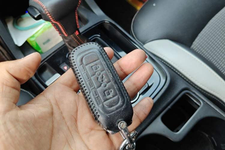 Used Qoros 5 2017 1.6T Automatic Prestige Model Vehicle Key