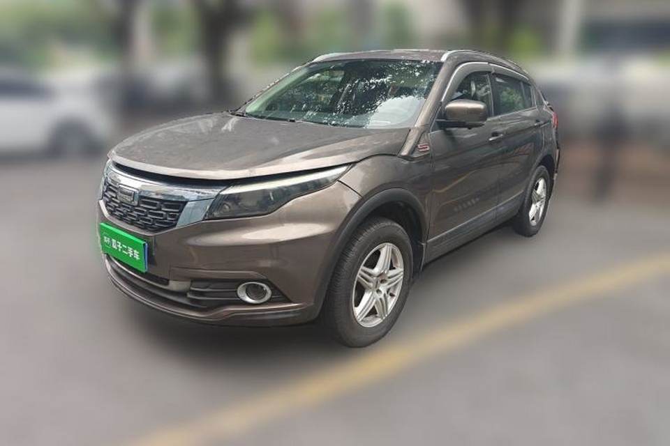 Qoros 5 2017