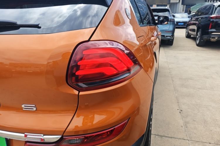 Used Qoros 5 2017 1.6T Automatic Prestige Model Right Rear Taillight