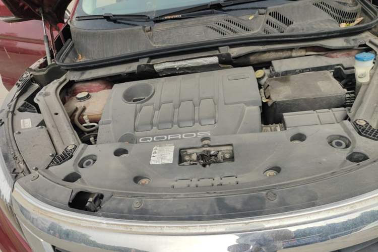 Used Qoros 5 2017 1.6T Automatic Prestige Model Engine Bay