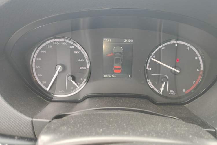 Used Qoros 5 2017 1.6T Automatic Prestige Model Instrument Cluster