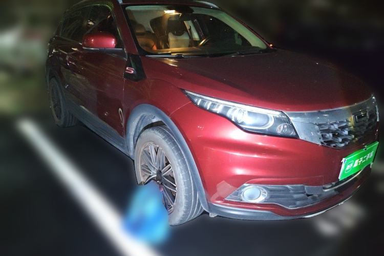 Used Qoros 5 2017 1.6T Automatic New Elite Model Exterior 2