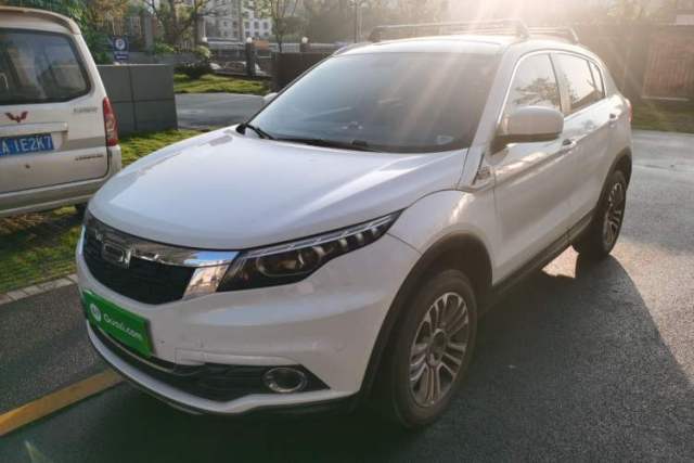 Used Qoros 5 2017 1.6T Automatic Prestige Model