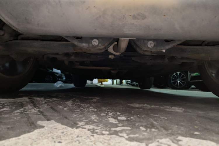 Used Qoros 5 2017 1.6T Automatic New Elite Model Chassis Rear