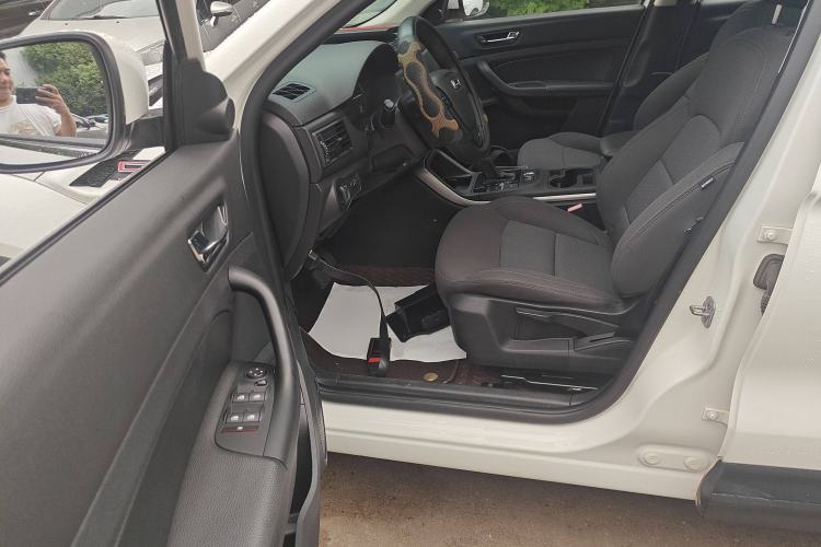 Used Qoros 5 2017 1.6T Automatic Leading Model Driver Seat