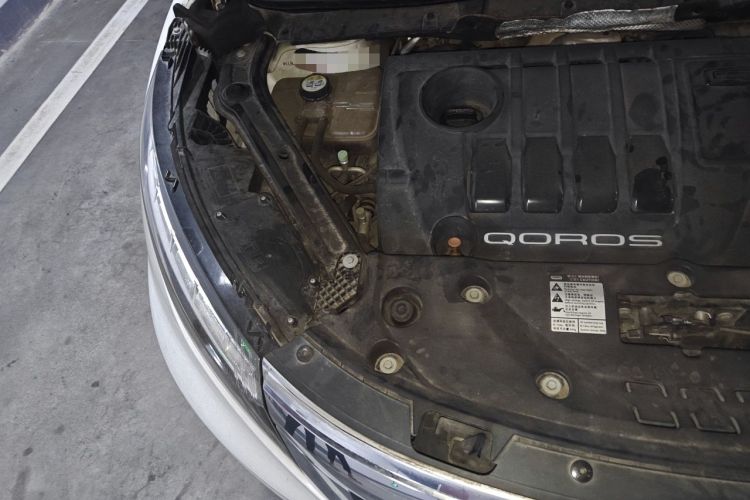 Used Qoros 5 2017 1.6T Automatic Prestige Model Engine Bay Right