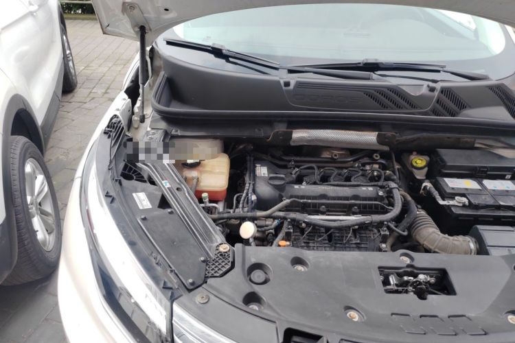 Used Qoros 5 2017 1.6T Automatic Leading Model Engine Bay Right