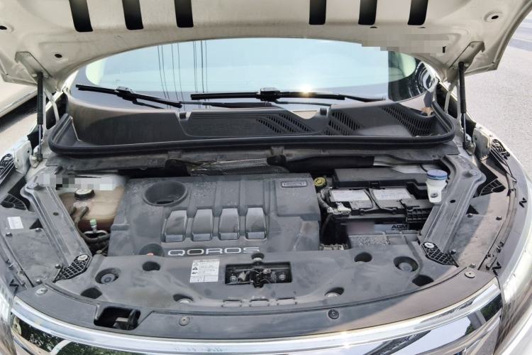 Used Qoros 5 2017 1.6T Automatic Prestige Model Engine Bay