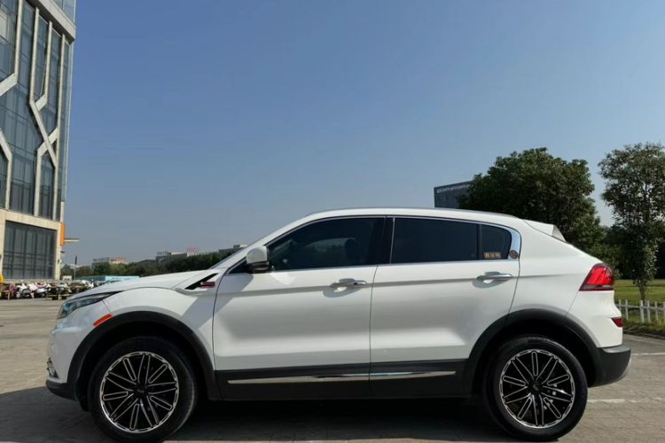 Used Qoros 5 2017 1.6T Automatic Flagship Model Exterior 3