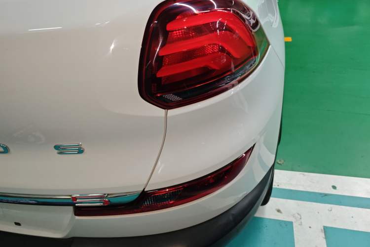 Used Qoros 5 2017 1.6T Automatic Flagship Model Exterior 3