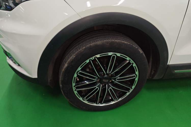 Used Qoros 5 2017 1.6T Automatic Flagship Model Exterior 4