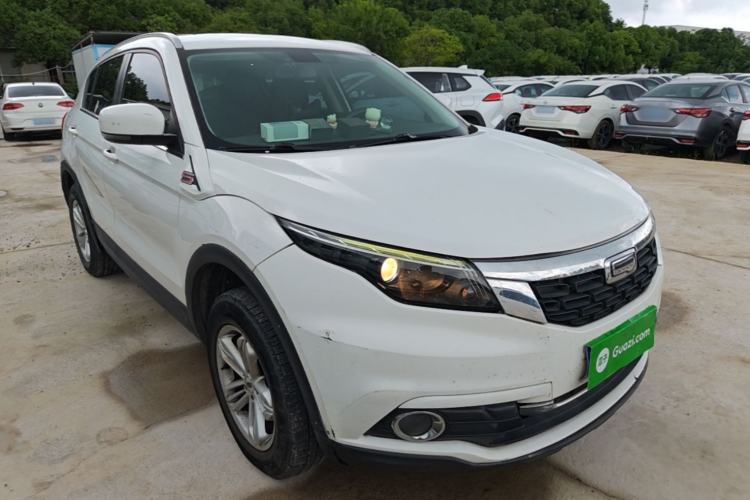 Used Qoros 5 2017 1.6T Automatic Leading Model Front Right 45 Deg