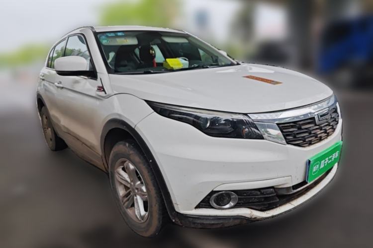 Used Qoros 5 2017 1.6T Automatic Leading Model Front Right 45 Deg