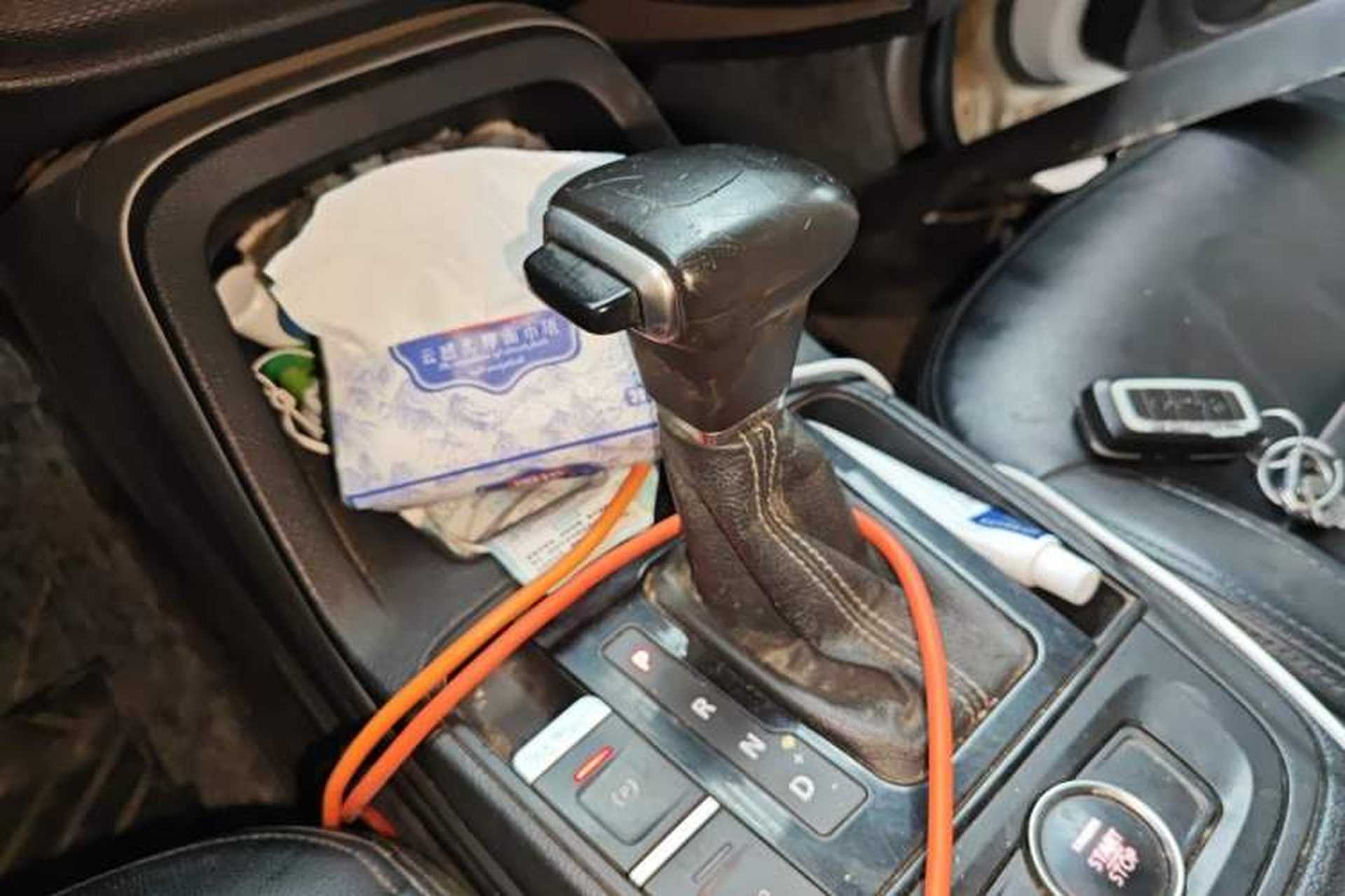 Used Qoros 5 2017 1.6T Automatic Leading Model Gear Lever