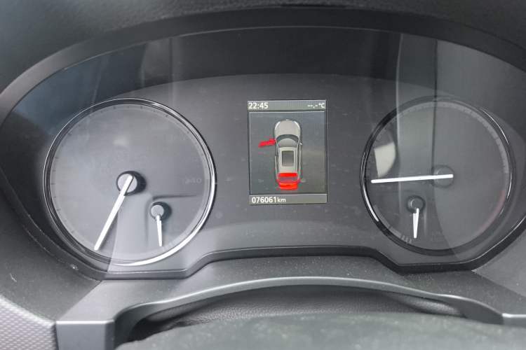 Used Qoros 5 2017 1.6T Automatic Prestige Model Instrument Cluster