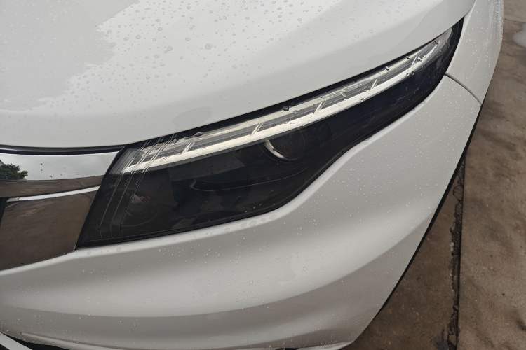 Used Qoros 5 2017 1.6T Automatic Leading Model Left Front Headlight
