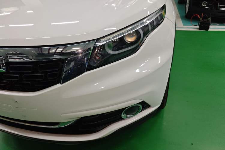 Used Qoros 5 2017 1.6T Automatic Flagship Model Left Front Headlight