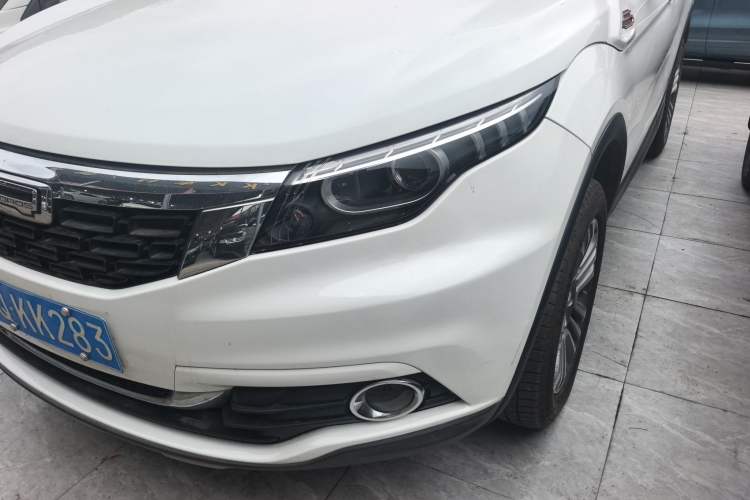 Used Qoros 5 2017 1.6T Automatic Prestige Model Left Front Headlight