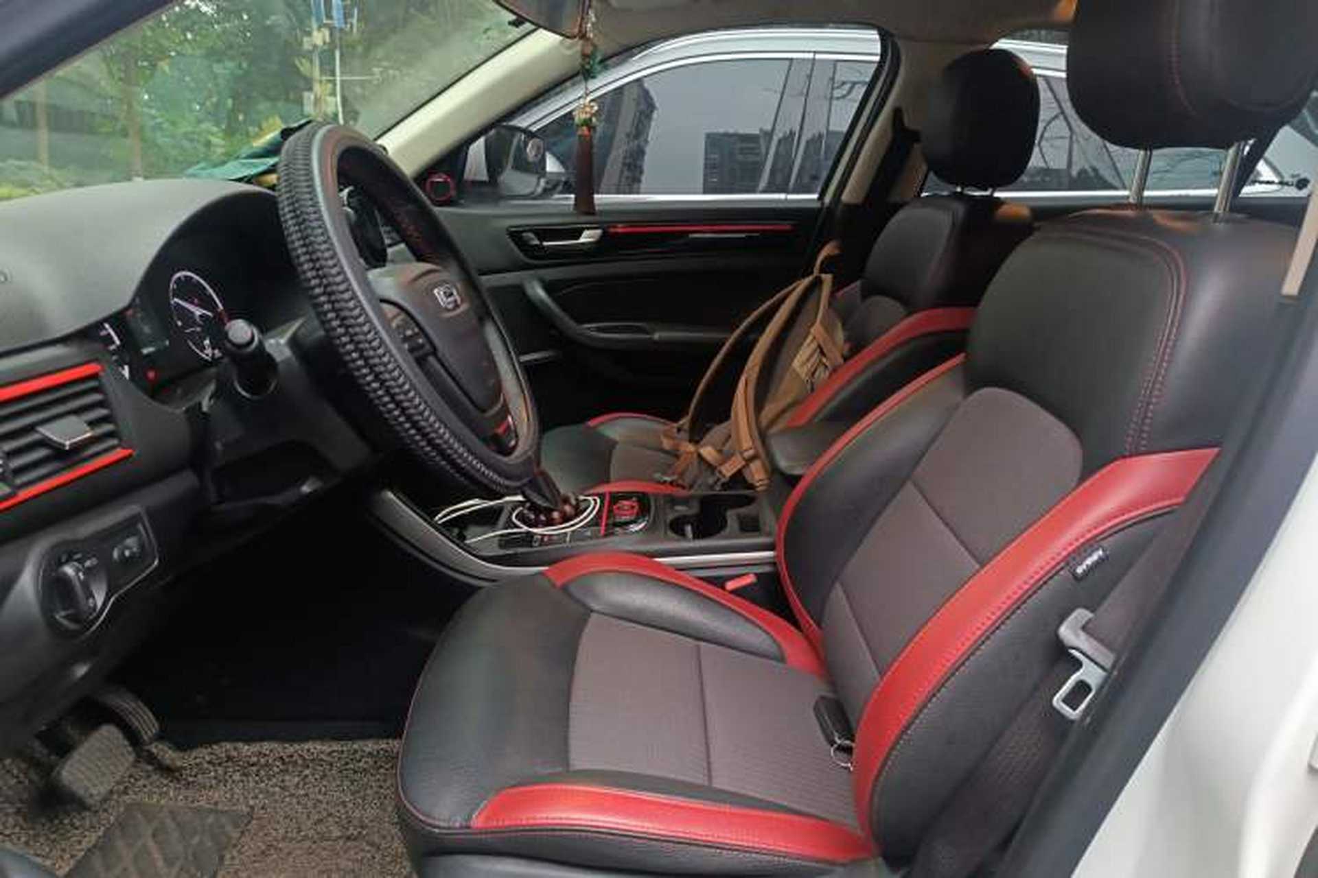 Used Qoros 5 2017 1.6T Automatic New Elite Model Left Front Seat