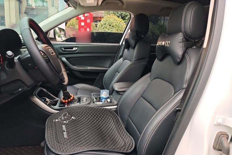 Used Qoros 5 2017 1.6T Automatic Leading Model Left Front Seat