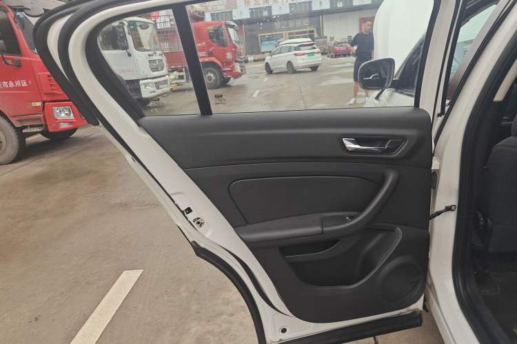 Used Qoros 5 2017 1.6T Automatic Leading Model Left Rear Door Interior