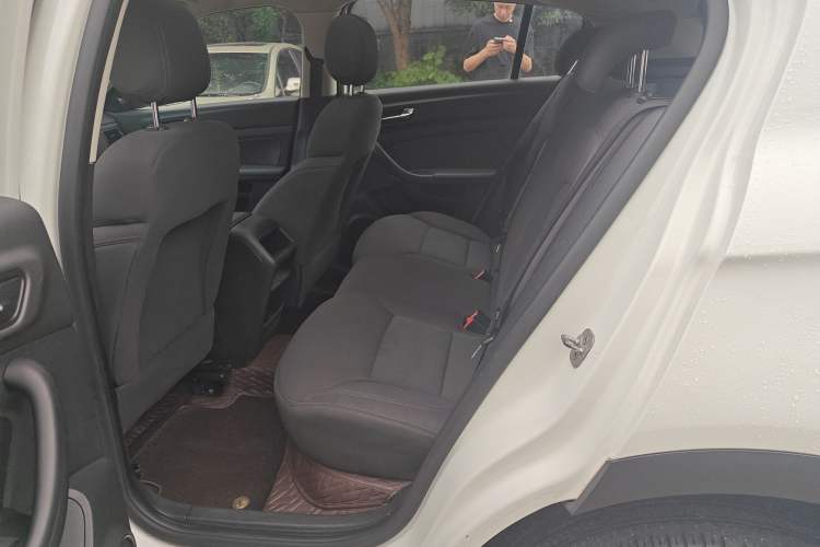 Used Qoros 5 2017 1.6T Automatic Leading Model Left Rear Seat