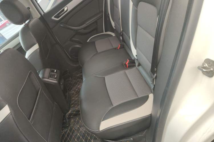 Used Qoros 5 2017 1.6T Automatic Prestige Model Left Rear Seat