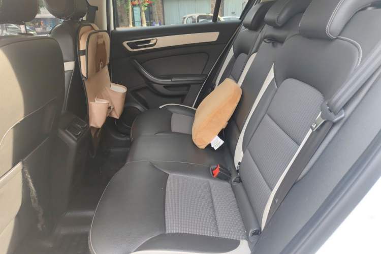 Used Qoros 5 2017 1.6T Automatic Prestige Model Left Rear Seat