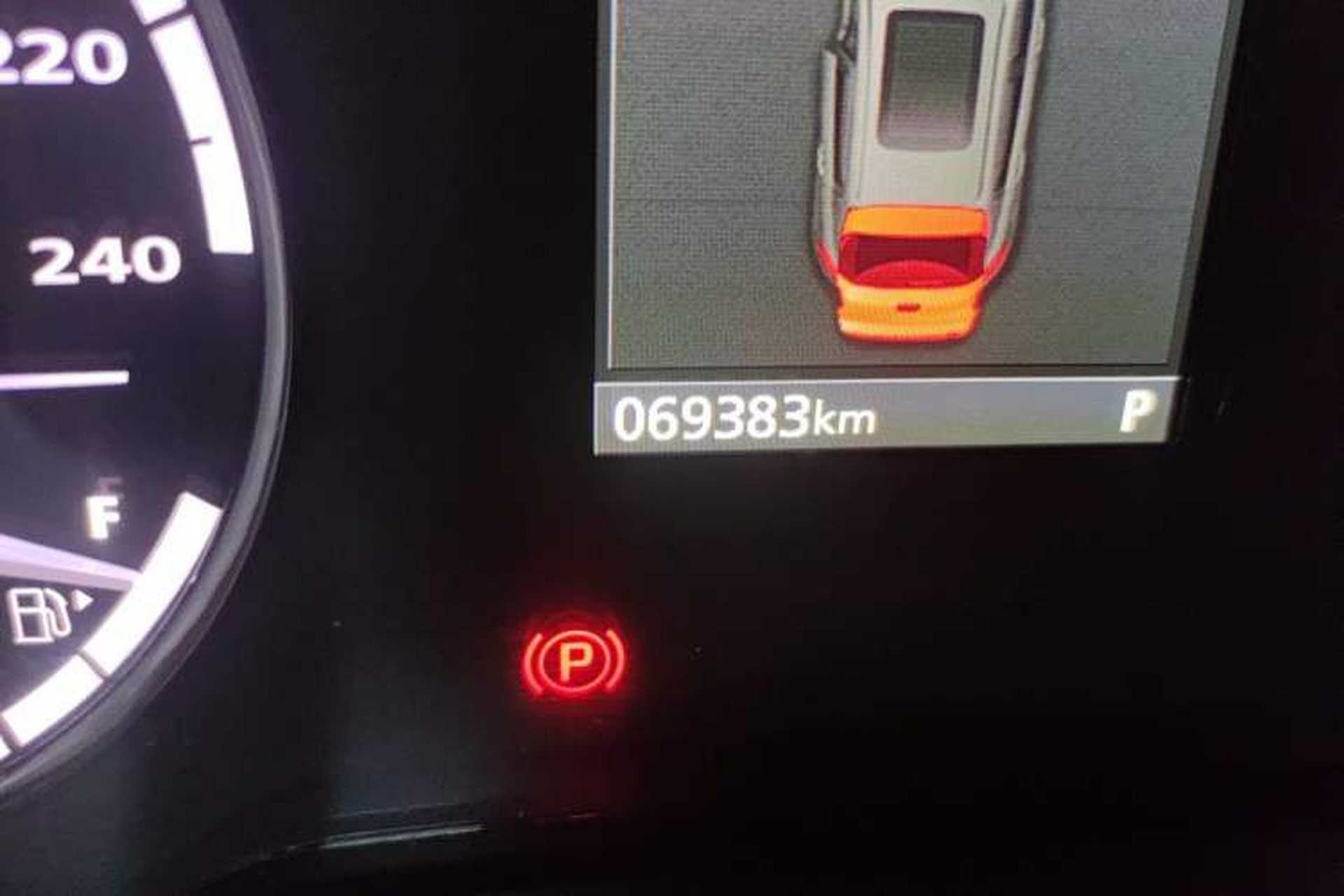 Used Qoros 5 2017 1.6T Automatic Prestige Model Odometer Close Up