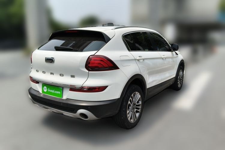 Used Qoros 5 2017 1.6T Automatic Prestige Model Rear Right 45 Deg