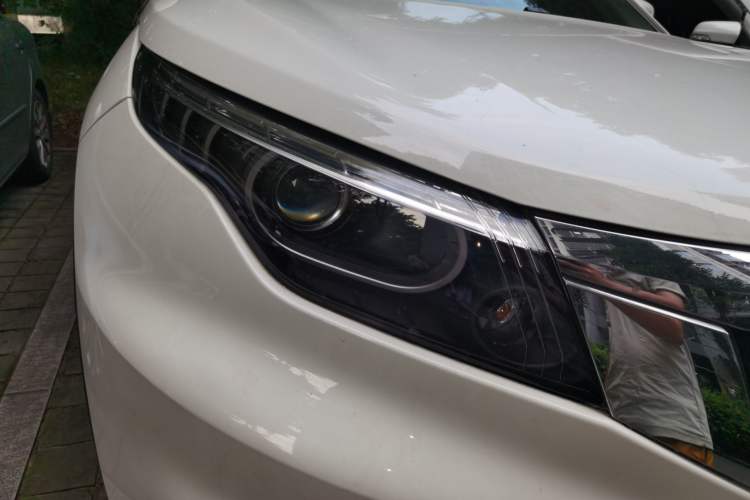 Used Qoros 5 2017 1.6T Automatic New Elite Model Right Front Headlight