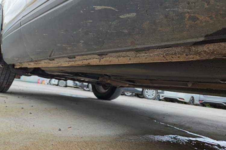 Used Qoros 5 2017 1.6T Automatic Leading Model Right Side Sill